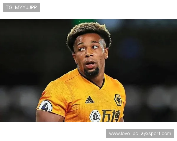 巴黎签下灵动边路突破者